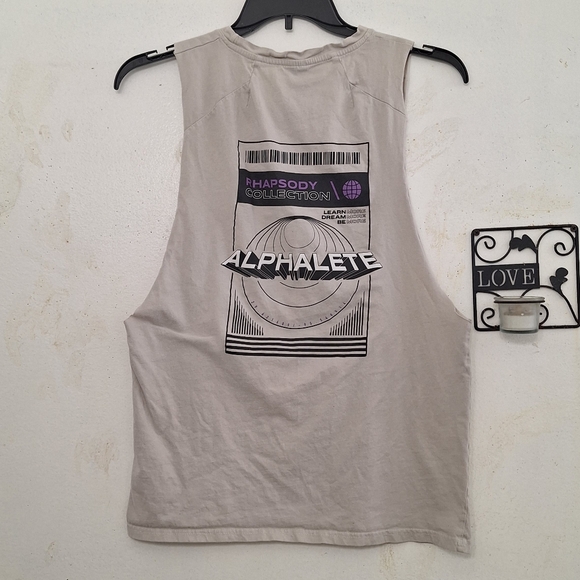 Alphalete Men's Sleeveless Rhapsody Collection Cut Off Tank Top - Picture 2 of 5